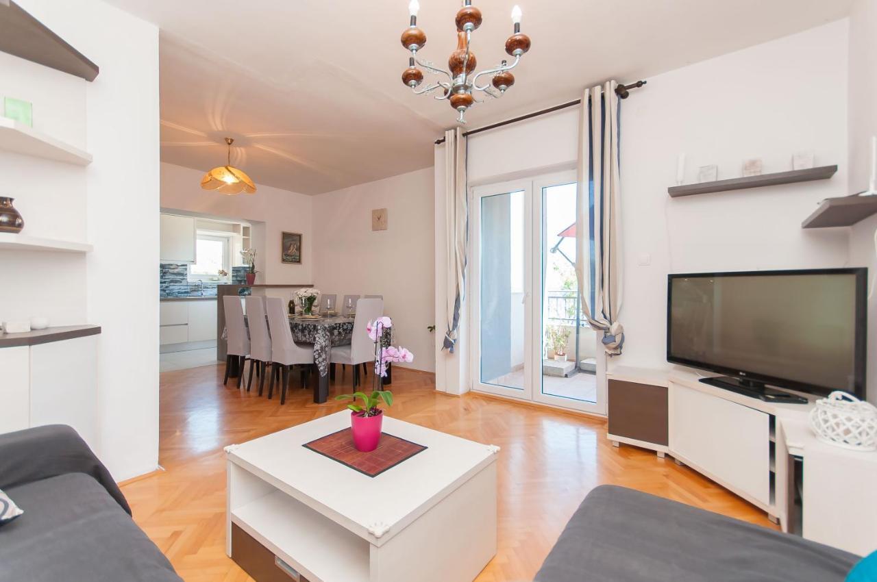 Apartman Roza Duce Luaran gambar